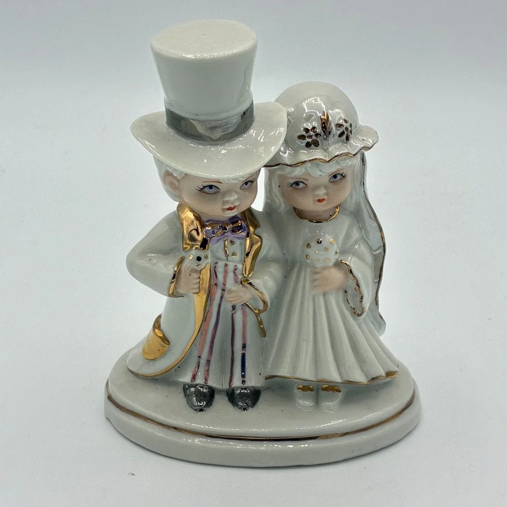 Vintage Porcelain Bride Groom Wedding Cake Topper Big Eyes Gold Trim